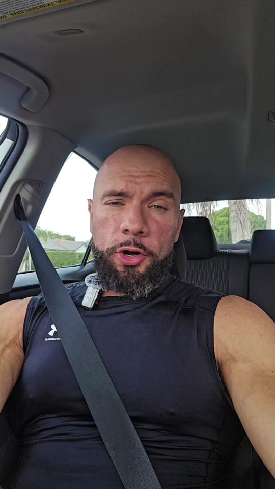Post 4 by jheremygarrido on TikTok (video)