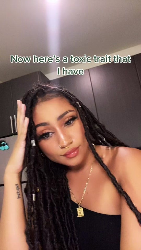 Post 8 by Ela on TikTok (video)