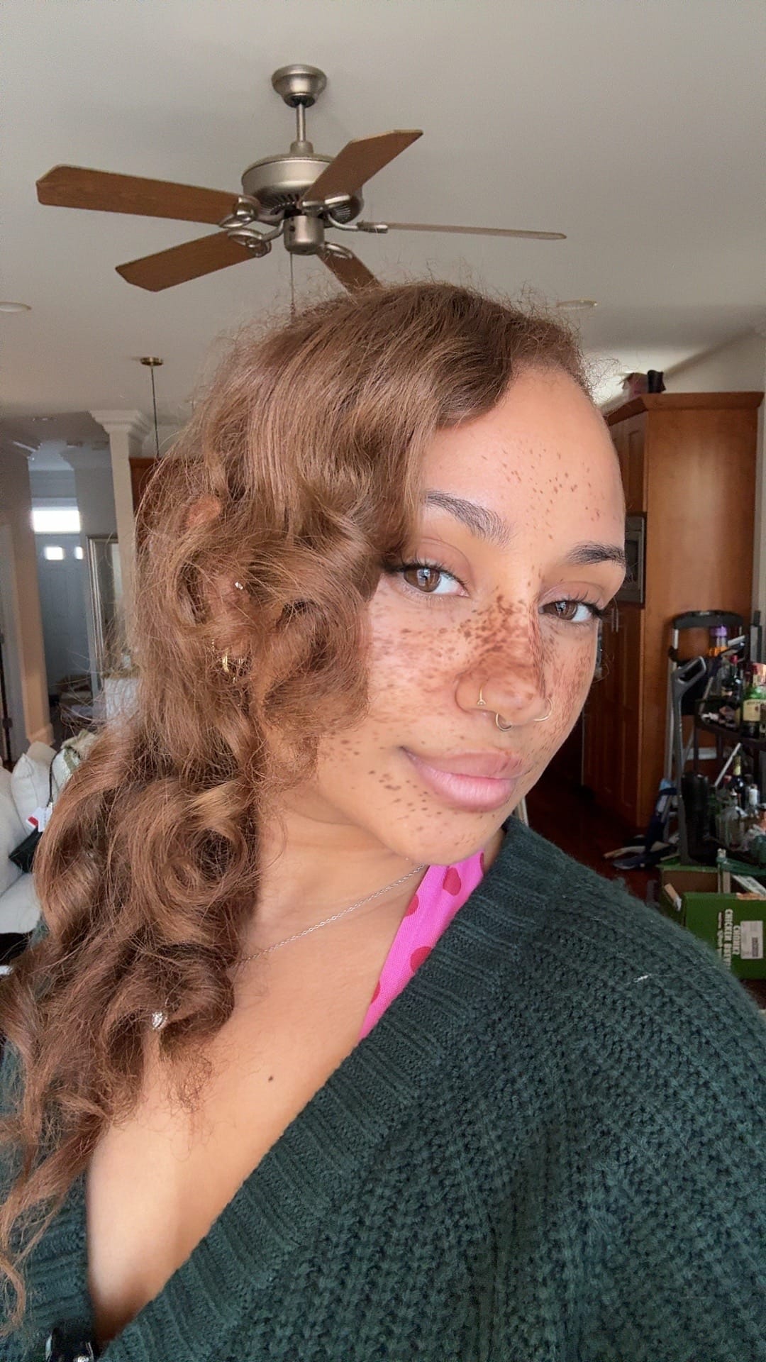Post 2 by Ela on TikTok (video)