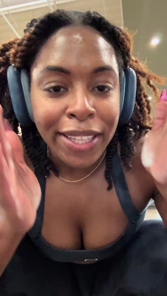Post 5 by Karina on TikTok (video)