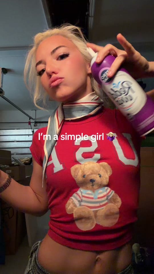 Post 1 by Isabella Rose Reardon on TikTok (video)