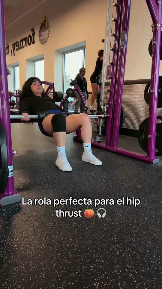Post 7 by Kari “la fitness” on TikTok (video)