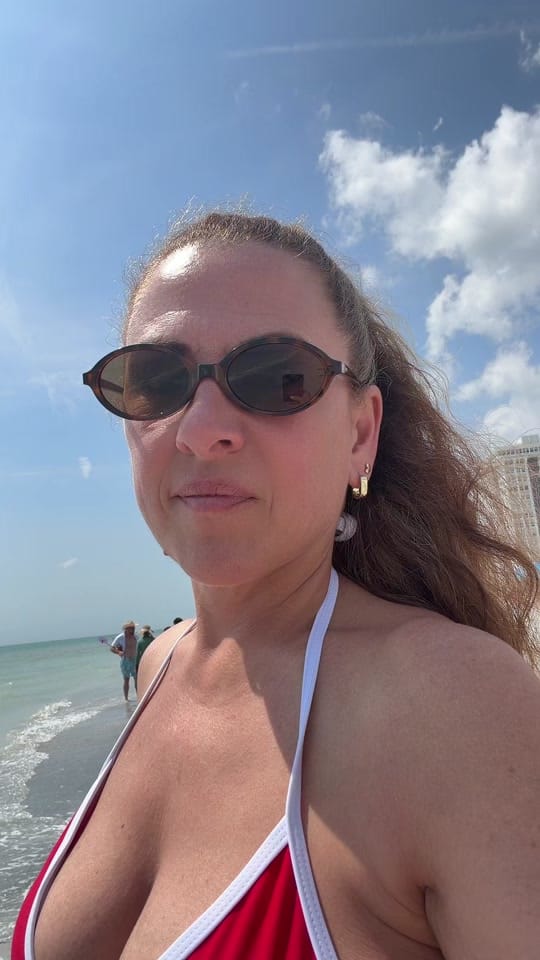 Post 4 by Taysha on TikTok (video)