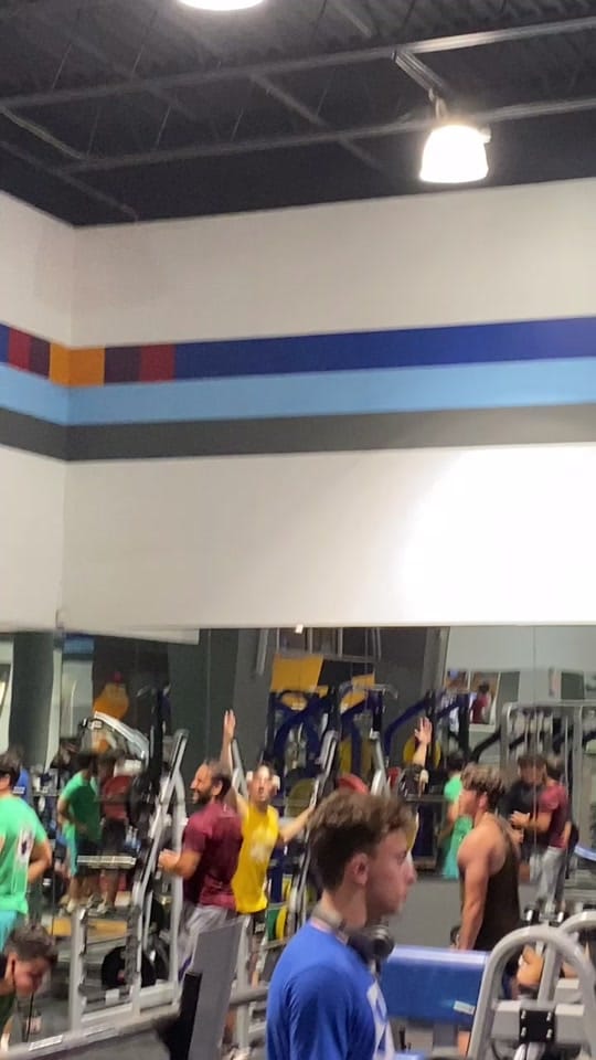 Post 10 by Deli on TikTok (video)