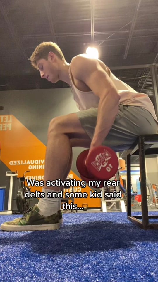 Post 9 by Deli on TikTok (video)