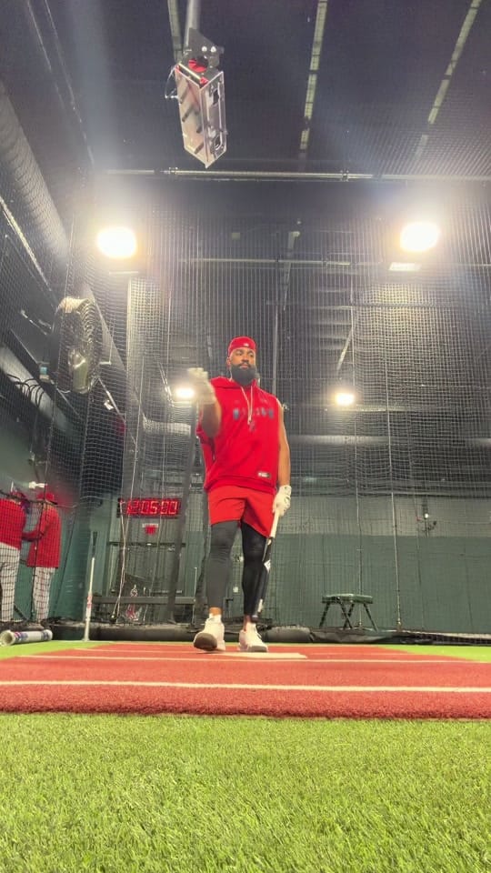 Post 4 by Jo Adell on TikTok (video)