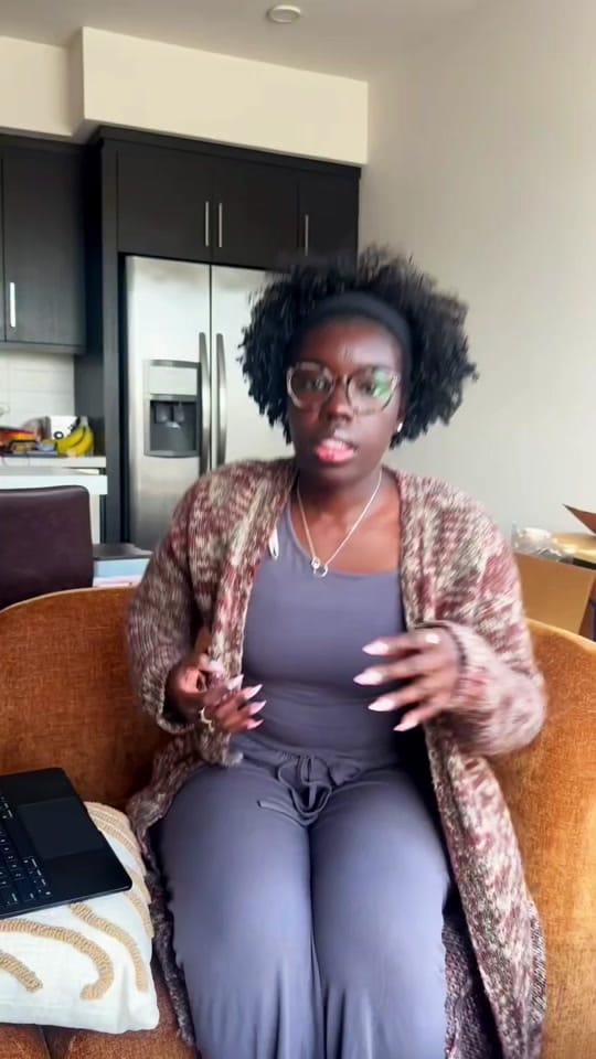 Post 3 by Simone Nicole on TikTok (video)