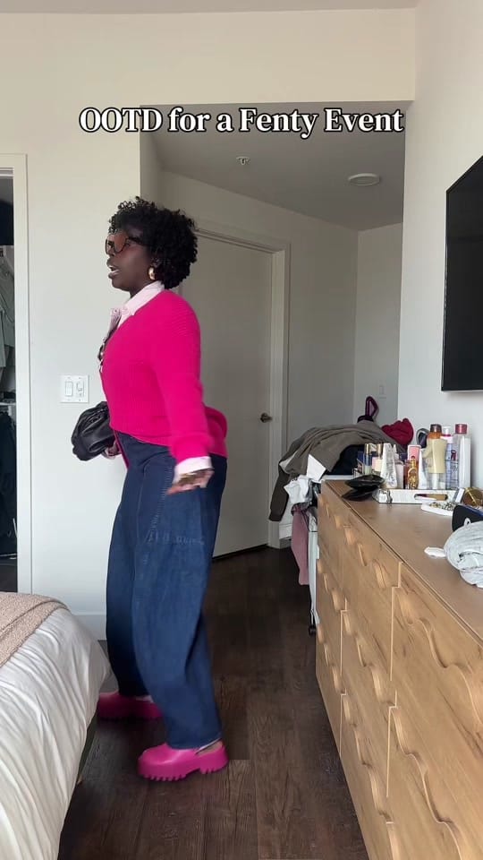 Post 7 by Simone Nicole on TikTok (video)