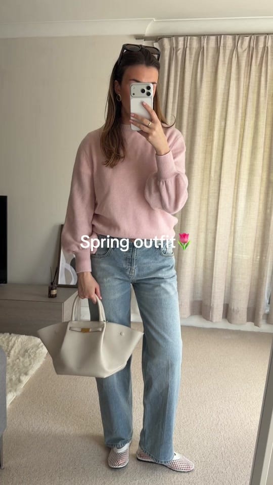 Post 3 by deirdre phelan on TikTok (video)