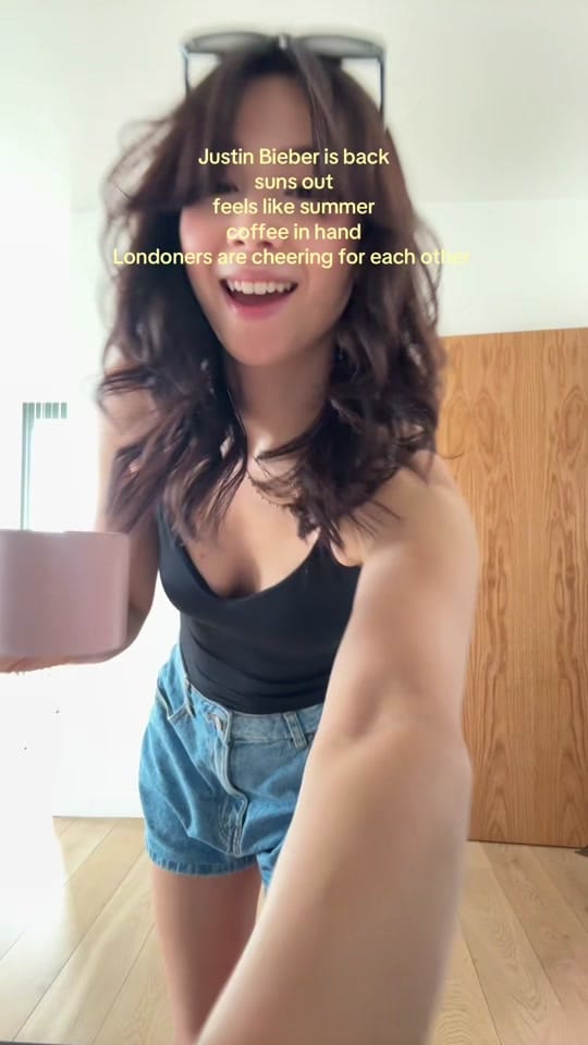 Post 2 by Zoe on TikTok (video)