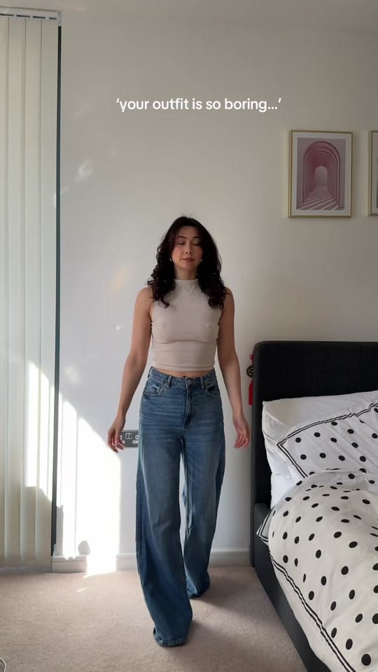 Post 3 by Zoe on TikTok (video)