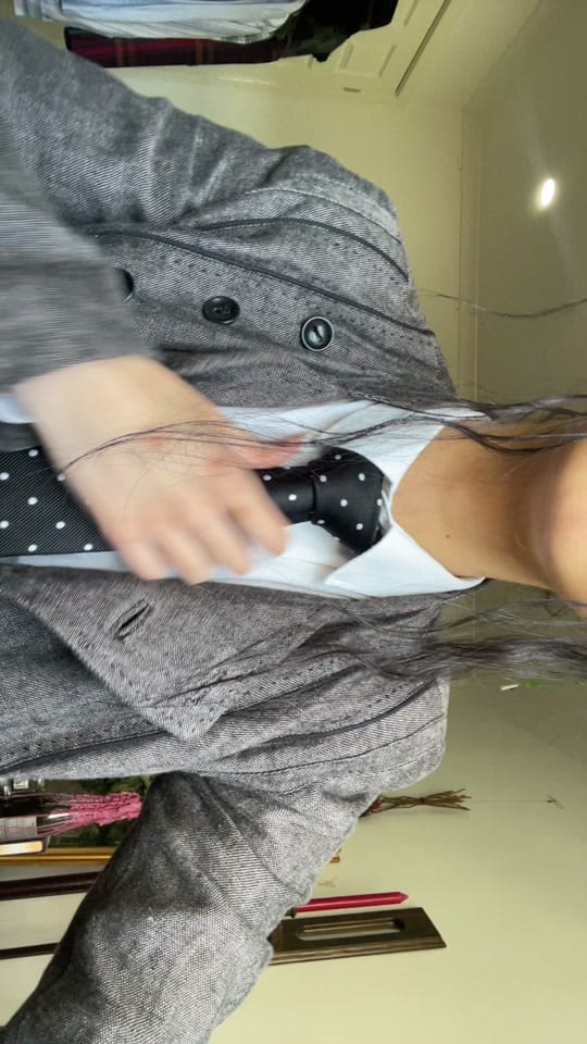 Post 1 by Tanya Hanlon on TikTok (video)