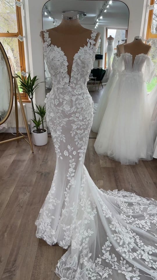 Post 8 by The Wedding Dress Company on TikTok (video)