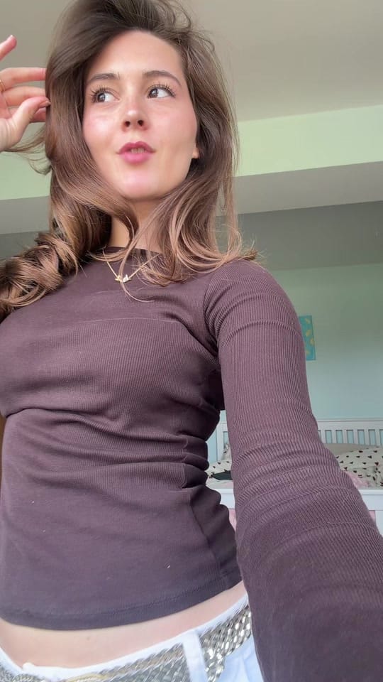 Post 3 by holly almond on TikTok (video)