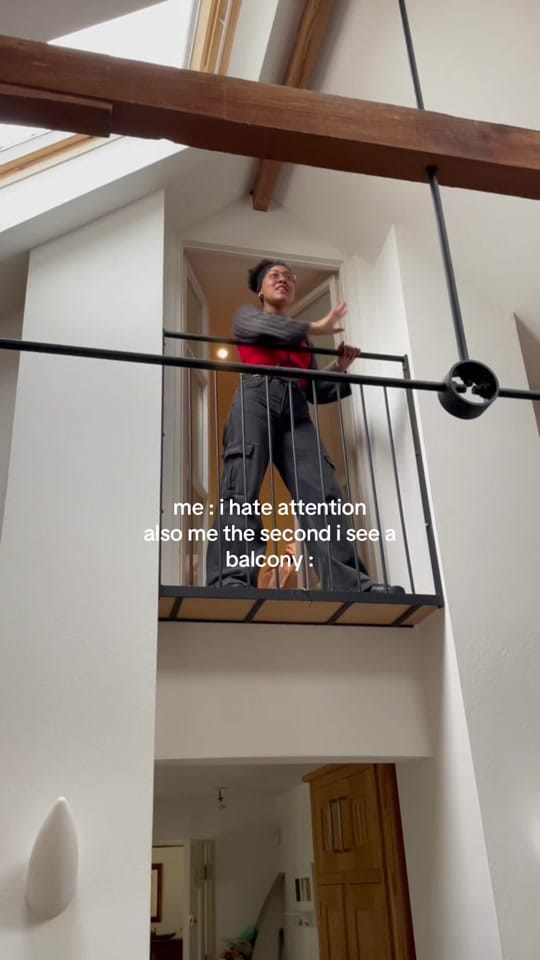Post 9 by GRACE DIOGO | music + fashion on TikTok (video)