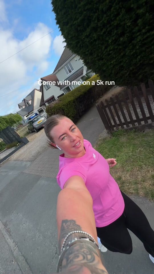 Post 1 by Olivia Keighley on TikTok (video)