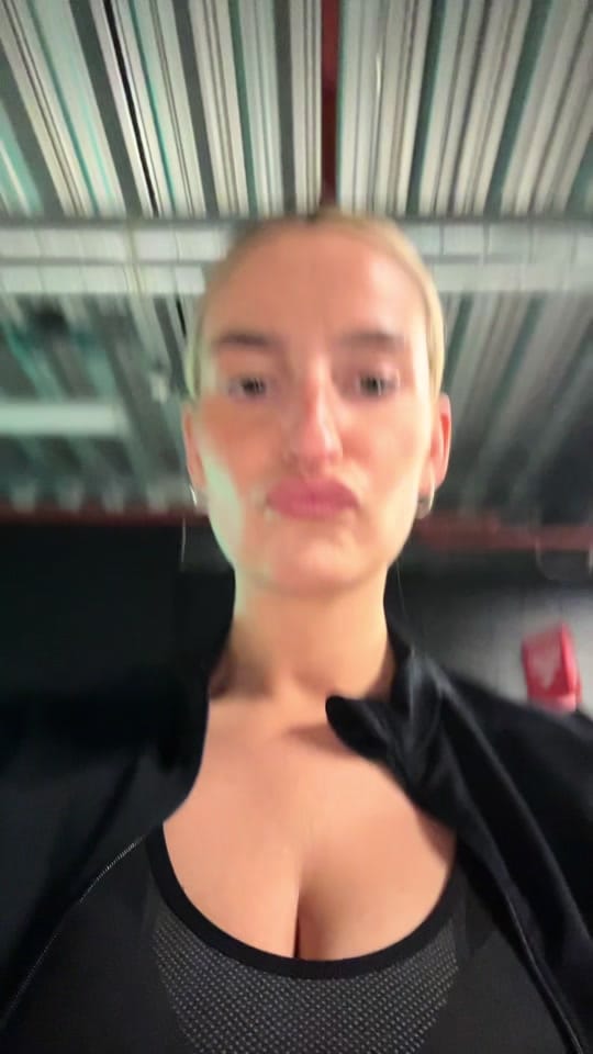 Post 7 by Lex on TikTok (video)