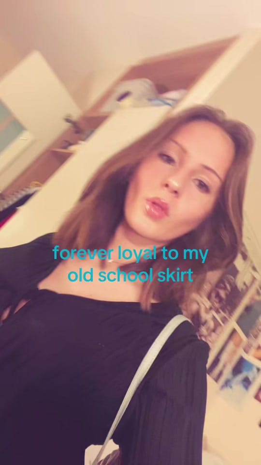 Post 9 by eva on TikTok (video)