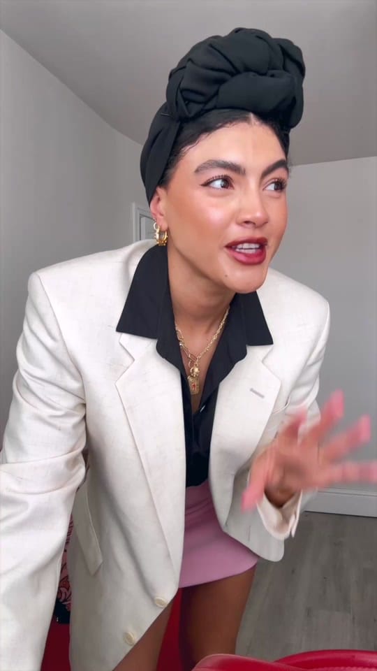Post 1 by Samio on TikTok (video)