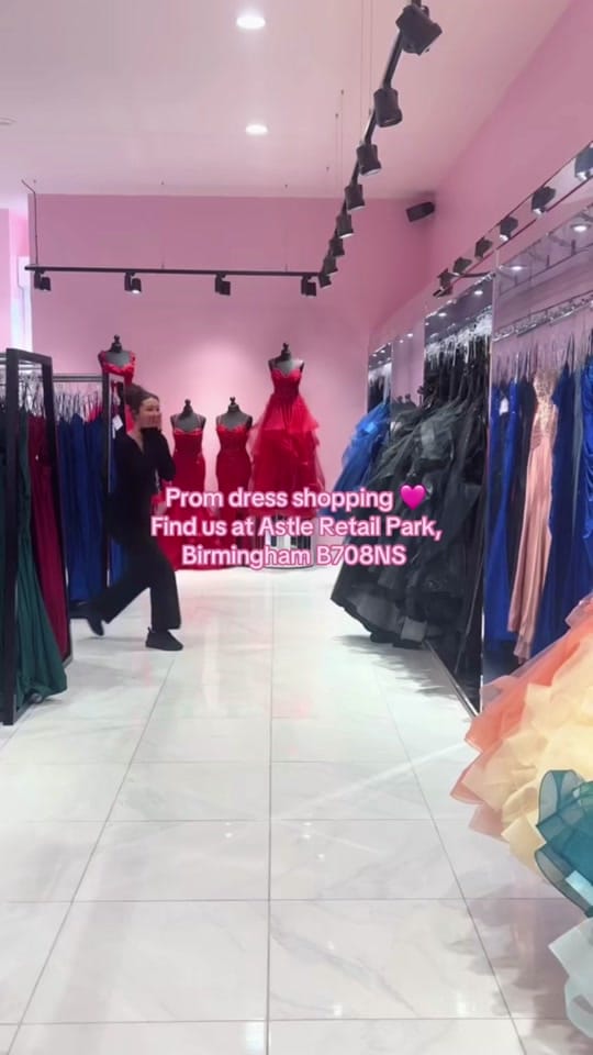 Post 9 by Sonique Dress Heaven on TikTok (video)