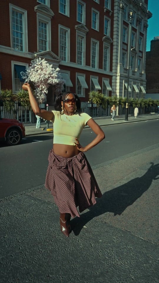 Post 3 by Regina Eigbe✨ on TikTok (video)