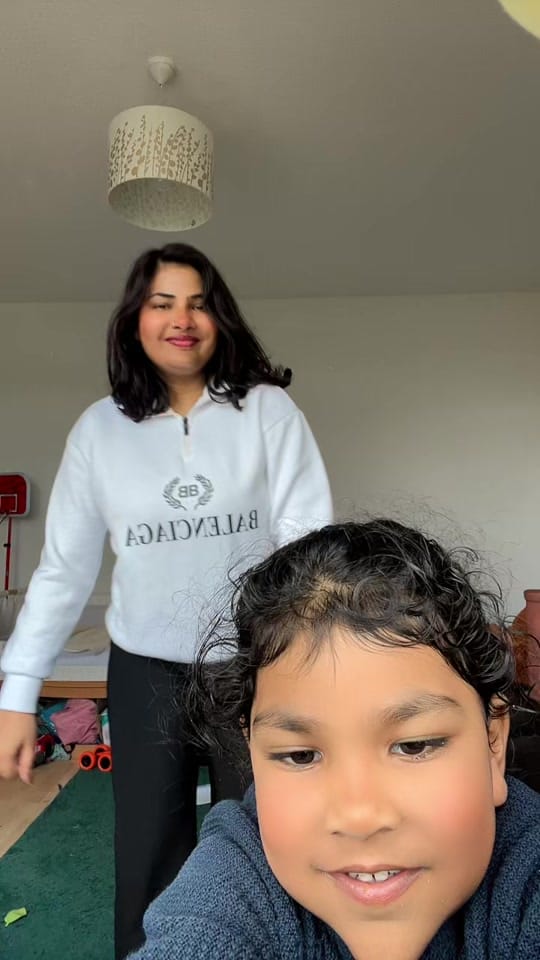 Post 1 by Roma Jais✨ on TikTok (video)