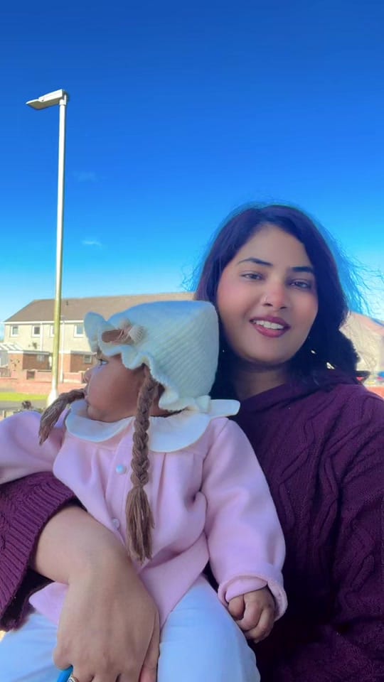Post 7 by Roma Jais✨ on TikTok (video)
