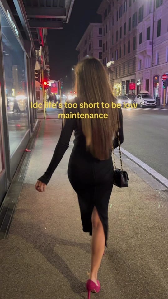 Post 6 by Reena on TikTok (video)