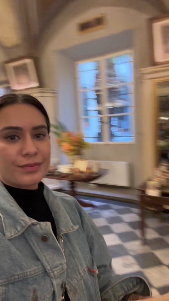 Post 4 by Reena on TikTok (video)