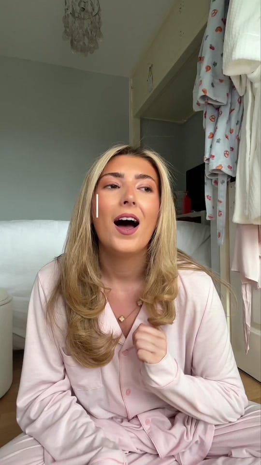 Post 6 by Alys on TikTok (video)