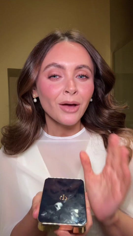 Post 2 by Chloe 👋🏻✨ on TikTok (video)