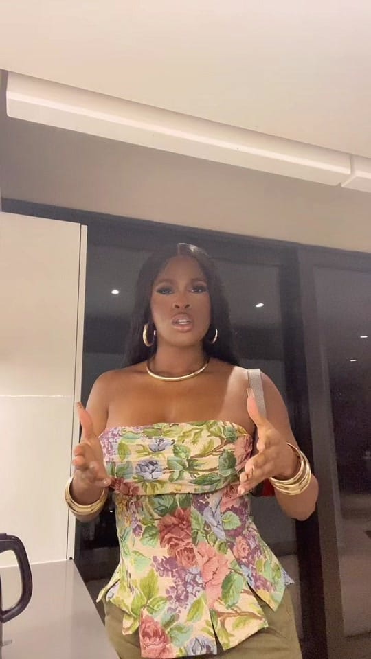 Post 10 by Jameela Joie on TikTok (video)