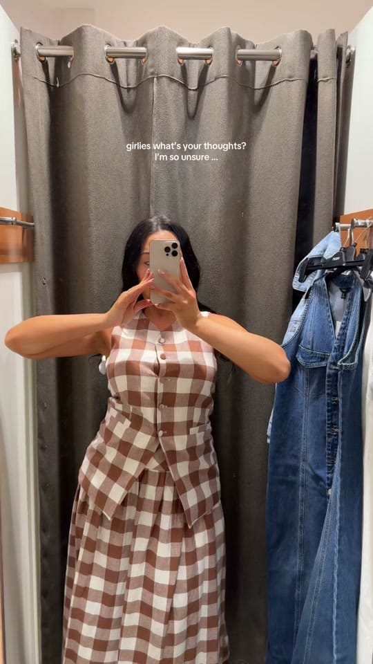 Post 6 by Cerys Nogan on TikTok (video)
