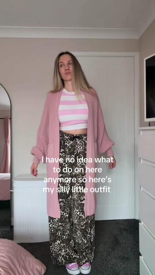 Post 6 by Tasha on TikTok (video)