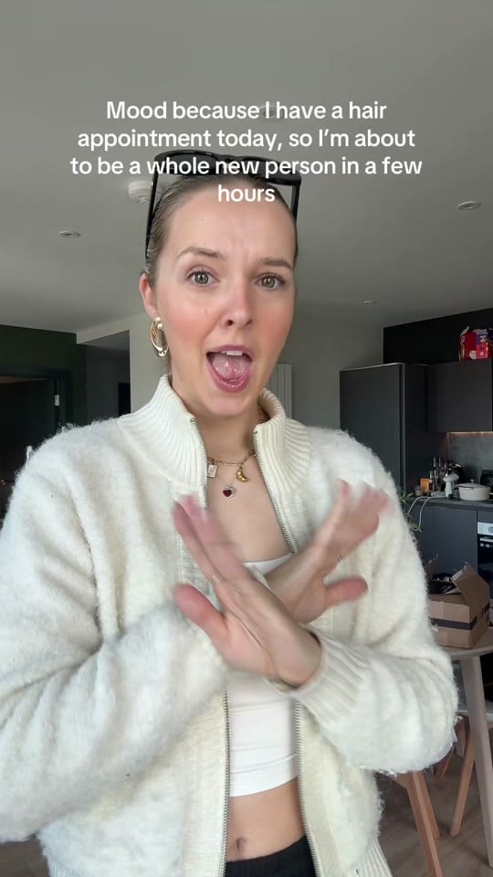 Post 4 by Amy Yasmin 🤍🎀 on TikTok (video)