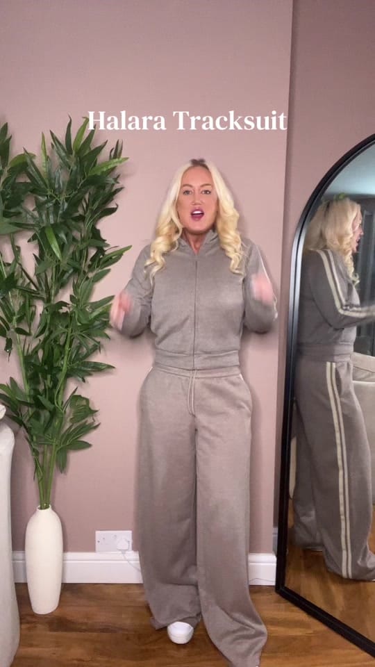 Post 1 by Annie on TikTok (video)