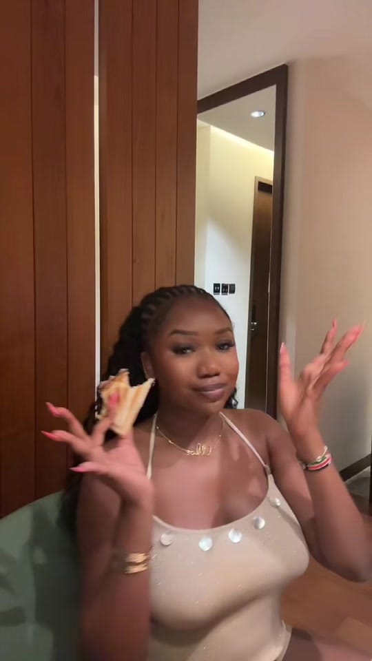 Post 7 by Chloe-Nicole on TikTok (video)