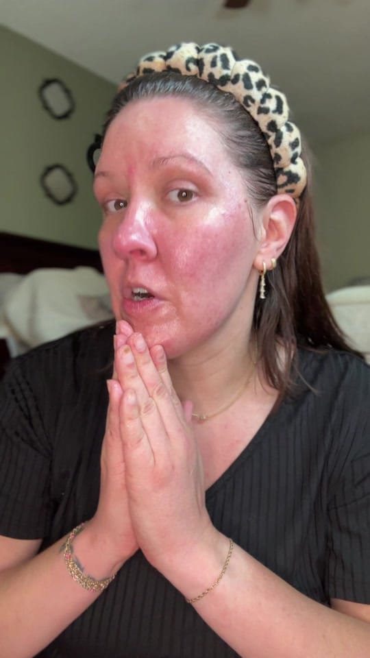 Post 4 by Chelsea Nicole on TikTok (video)