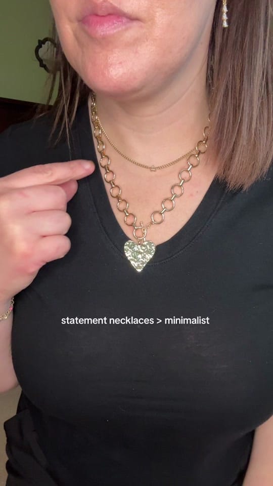 Post 10 by Chelsea Nicole on TikTok (video)