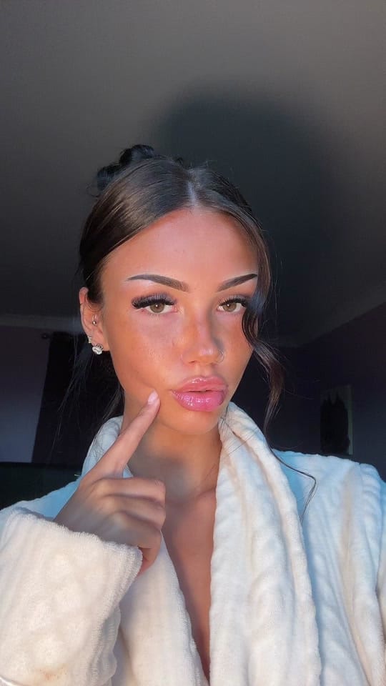 Post 10 by angel👼🏻 on TikTok (video)