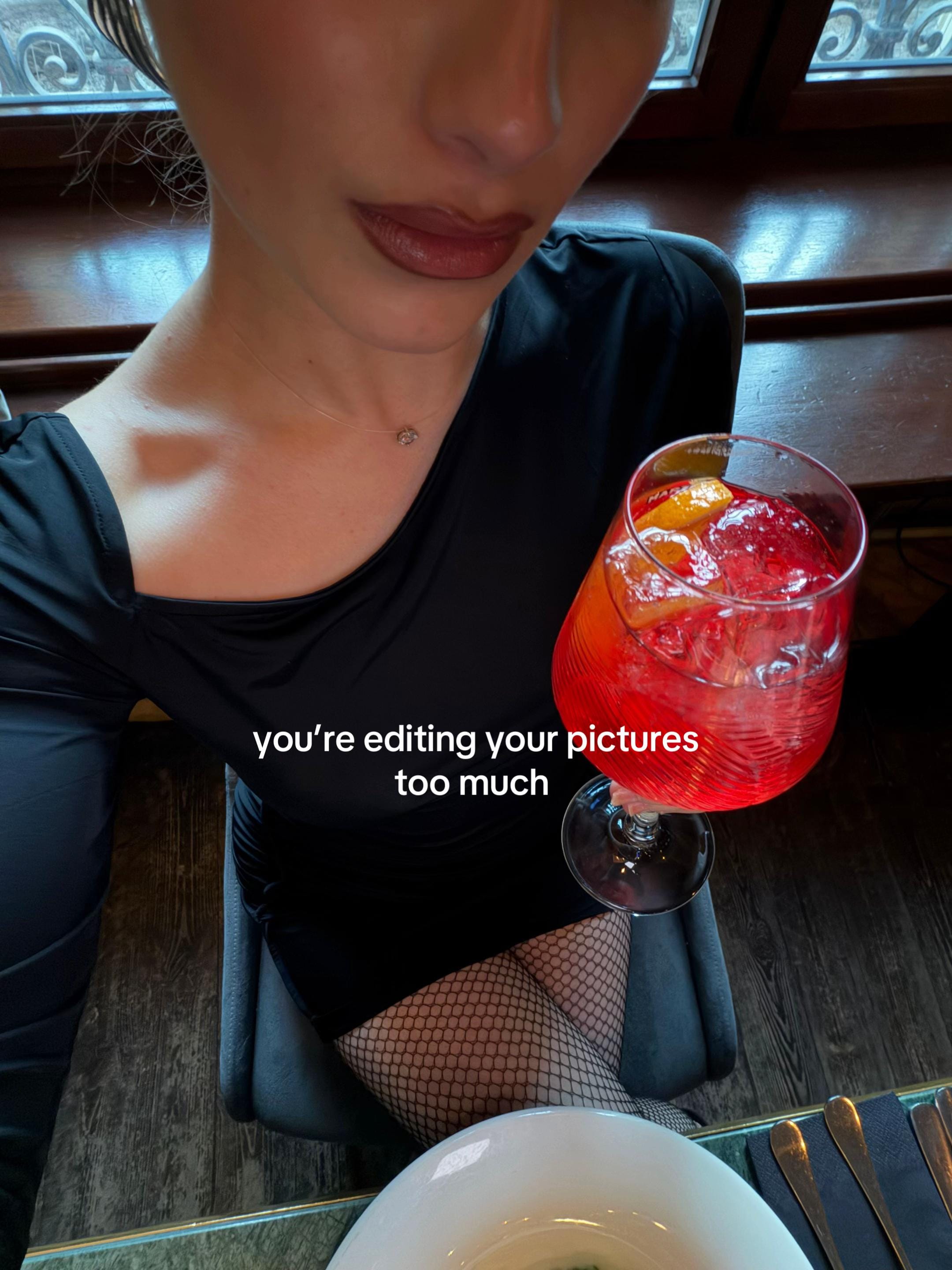 Post 6 by Darya Bond on TikTok (video)