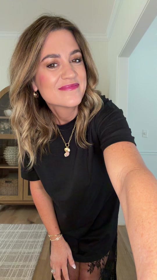 Post 4 by Jess on TikTok (video)
