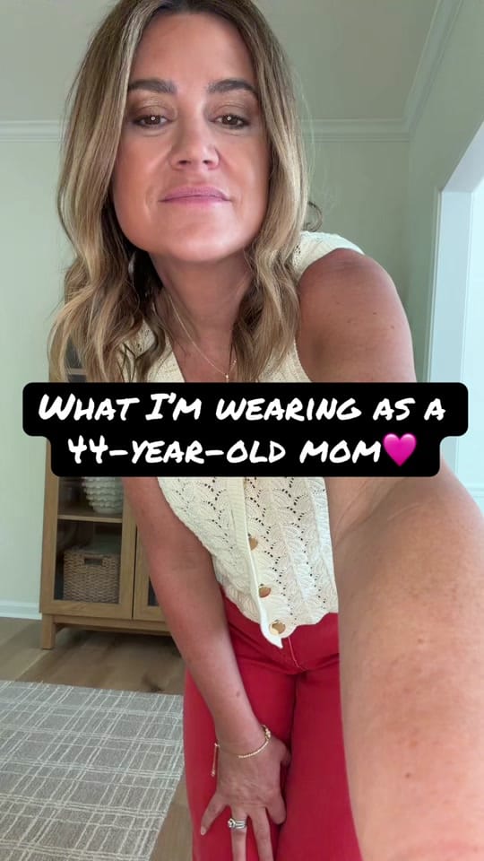 Post 8 by Jess on TikTok (video)