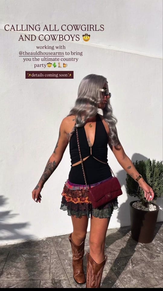 Post 6 by Line dancing with Jodie 🤠 on TikTok (video)