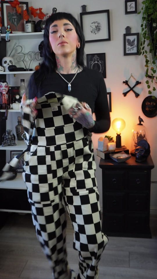 Post 9 by Amy-Louise 💀 on TikTok (video)