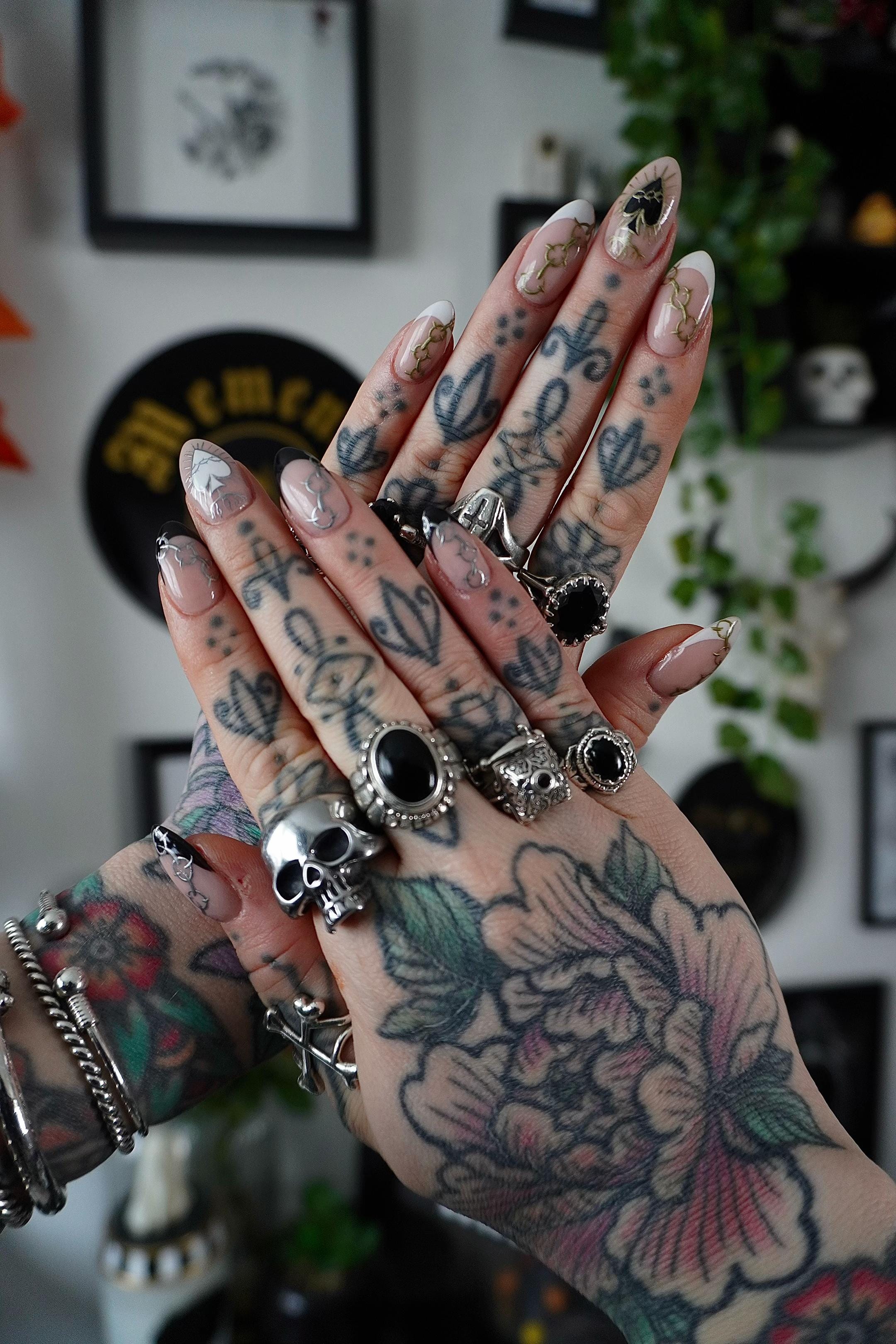 Post 6 by Amy-Louise 💀 on TikTok (video)