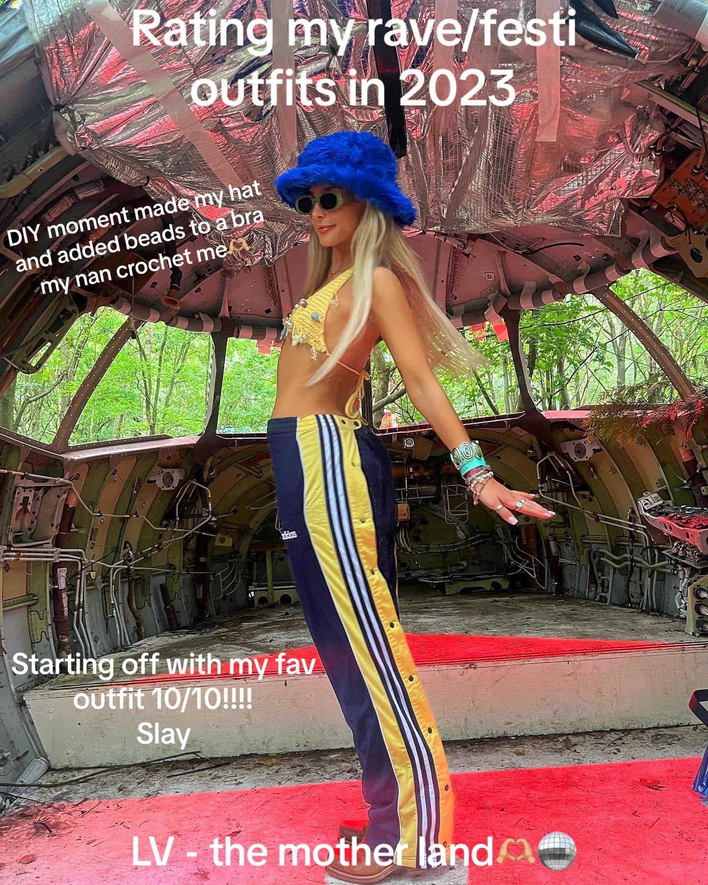 Post 10 by India on TikTok (video)