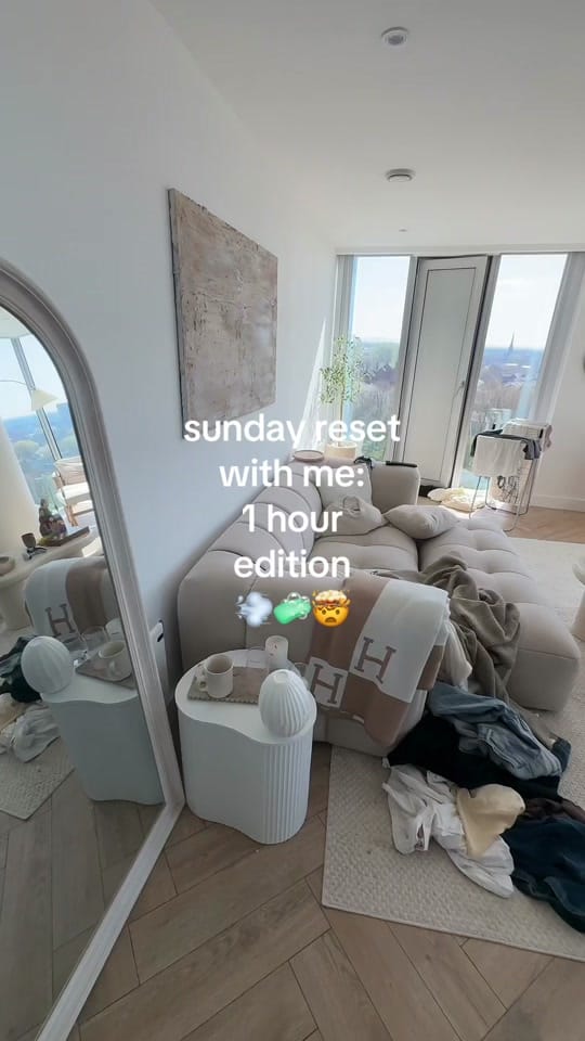 Post 1 by jess bell on TikTok (video)