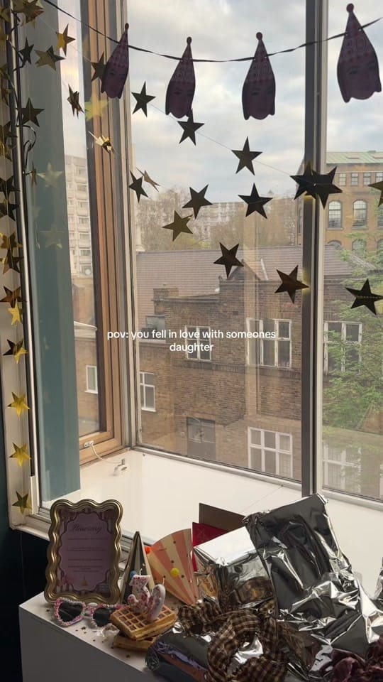 Post 3 by zoe + peach on TikTok (video)
