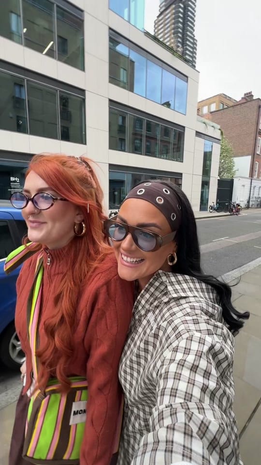Post 5 by zoe + peach on TikTok (video)